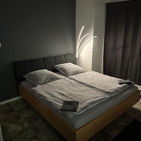 Ubernachtungsmoglichkeit Und Monteurzimmer Appartement Hamdorf Buitenkant foto
